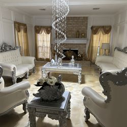 Luxury Living Room Set 