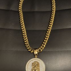 18mm Cuban Link 30” 14K Gold-Filled PVD Bonded Chain + Gold-Filled Iced Jesus Pendant 💎