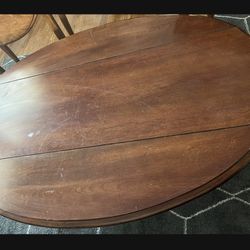 Wood Coffee Table With Hinged/moveable Side Slats 