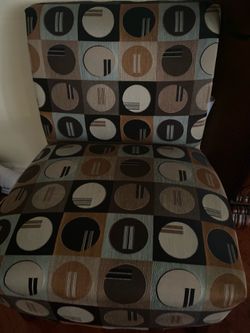 Accent chair 2 pieces