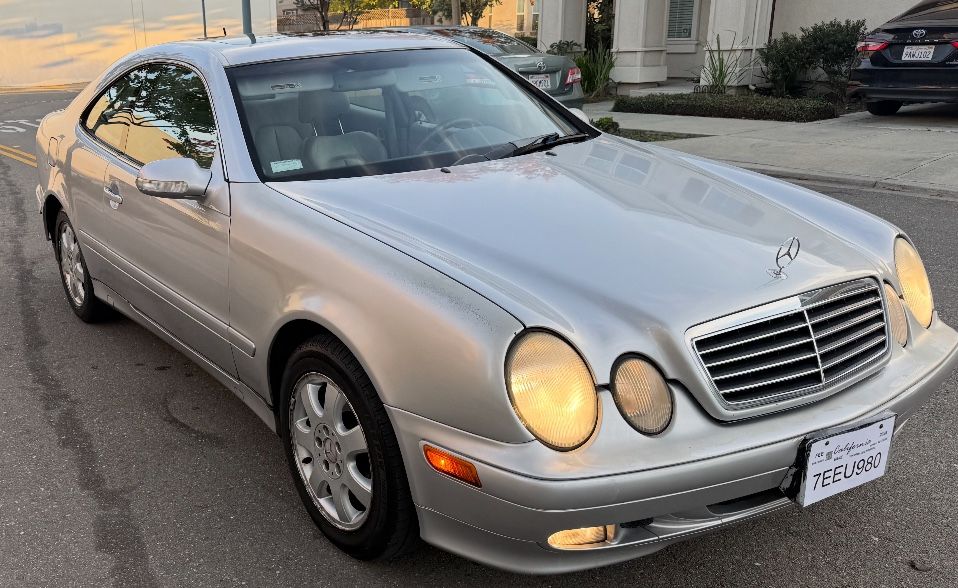 2001 Mercedes-Benz CLK-Class