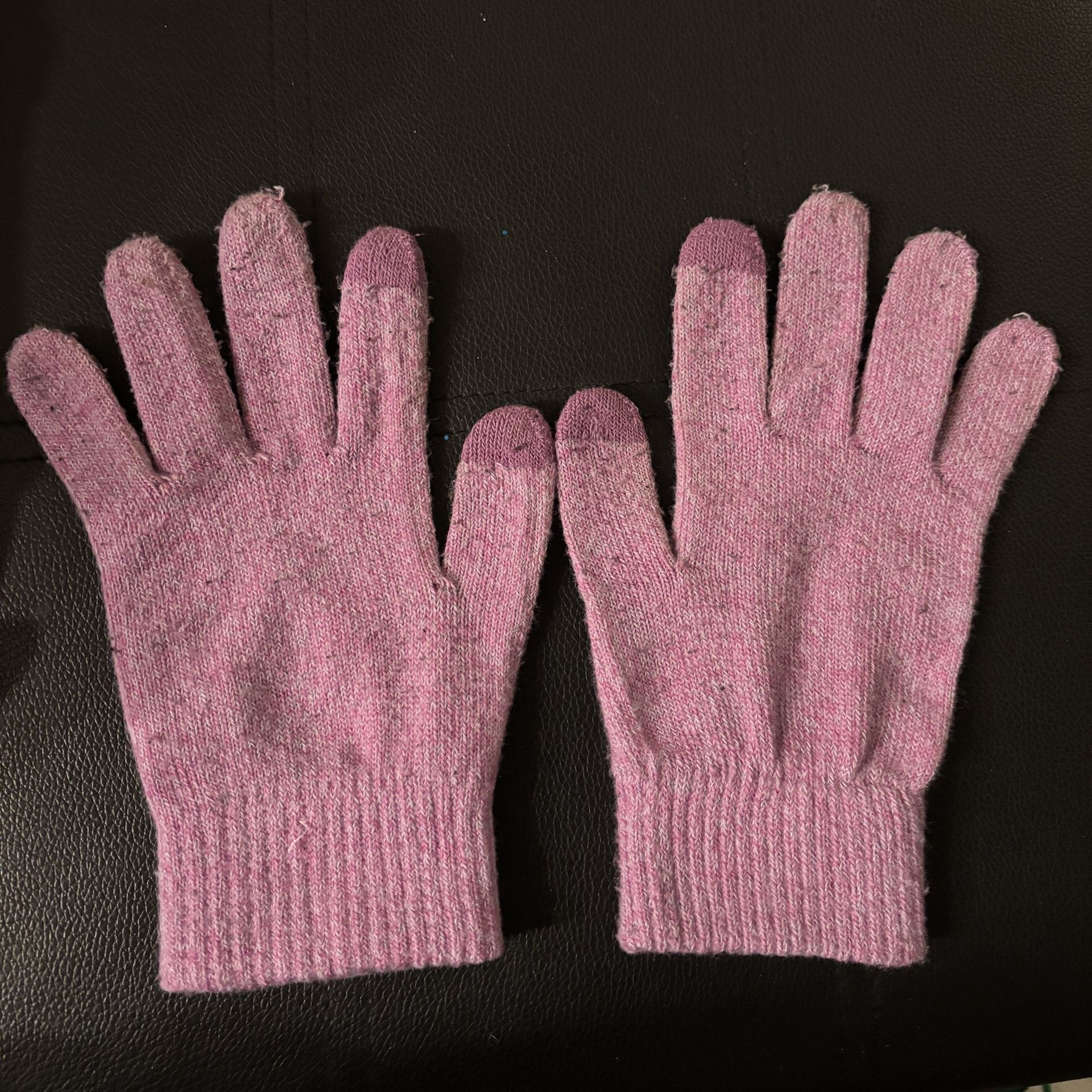 Women’s Knit Gloves