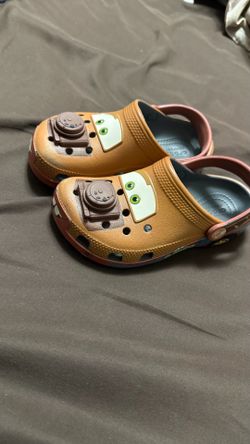 Crocs size 13 mater
