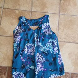 Women's Size Medium Purple Flower Blouse