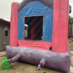 Jumping House 
