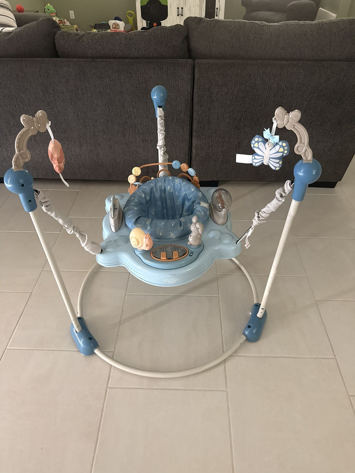 Cosco Kids Twirl-and-Bounce Activity Center