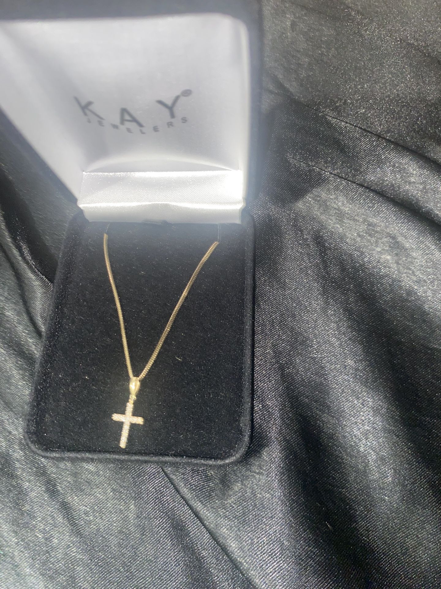 10k Gold Kay’s Jeweler Necklace