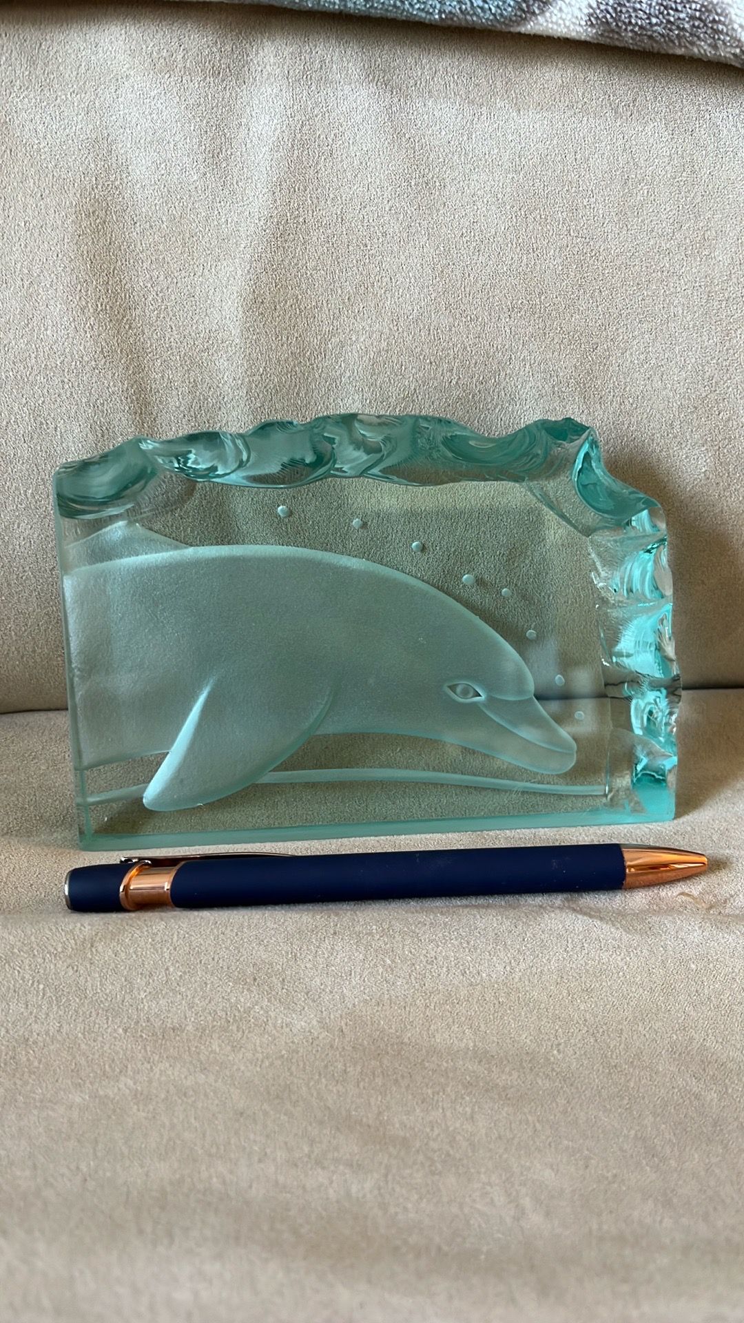 Glass Dolphin w/Bubbles