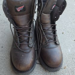 Redwing Boots - Size 10 Wide