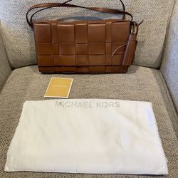 Michael kors crossbody bag and clutch
