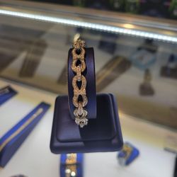 Bracelet 252 Dimonds  14 K 