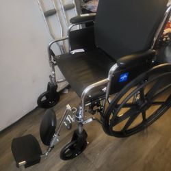 Brand New WHEEL CHAIR MEDLINE 