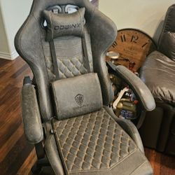 gaming chair