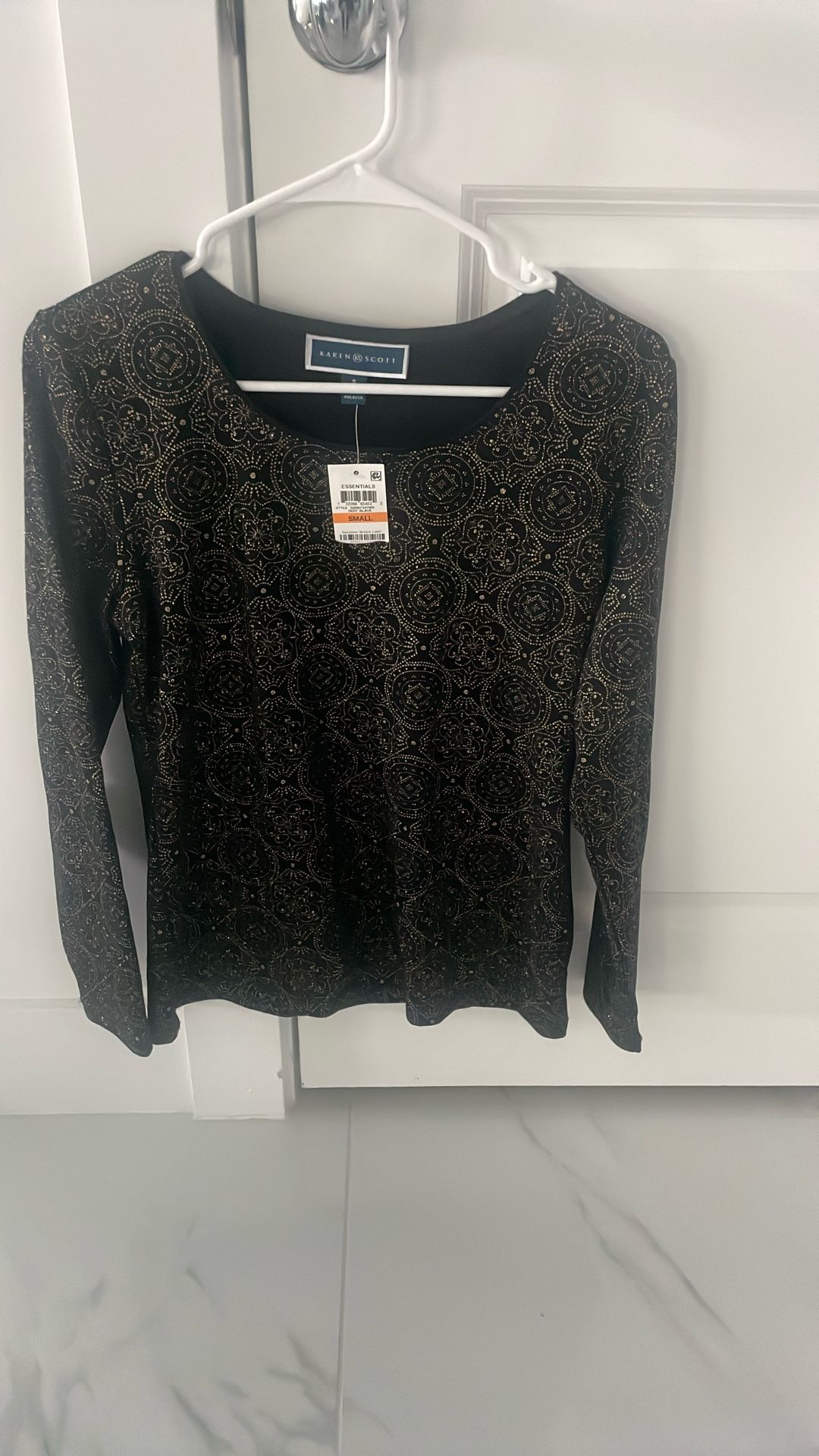 Brand New Karen Scott Sparkle Shirt