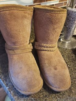 Bear paw boots