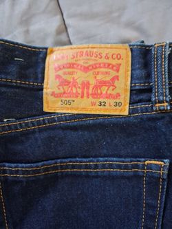 Dark blue Levi's 505 32 by 30