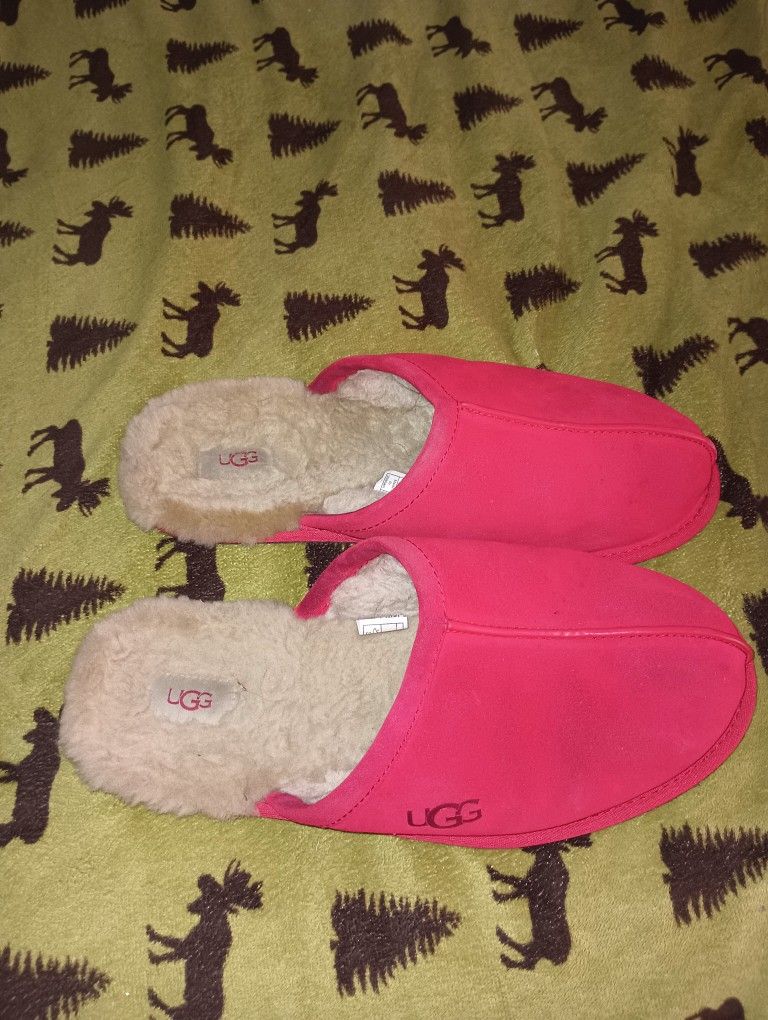 Red UGG Slippers (12)