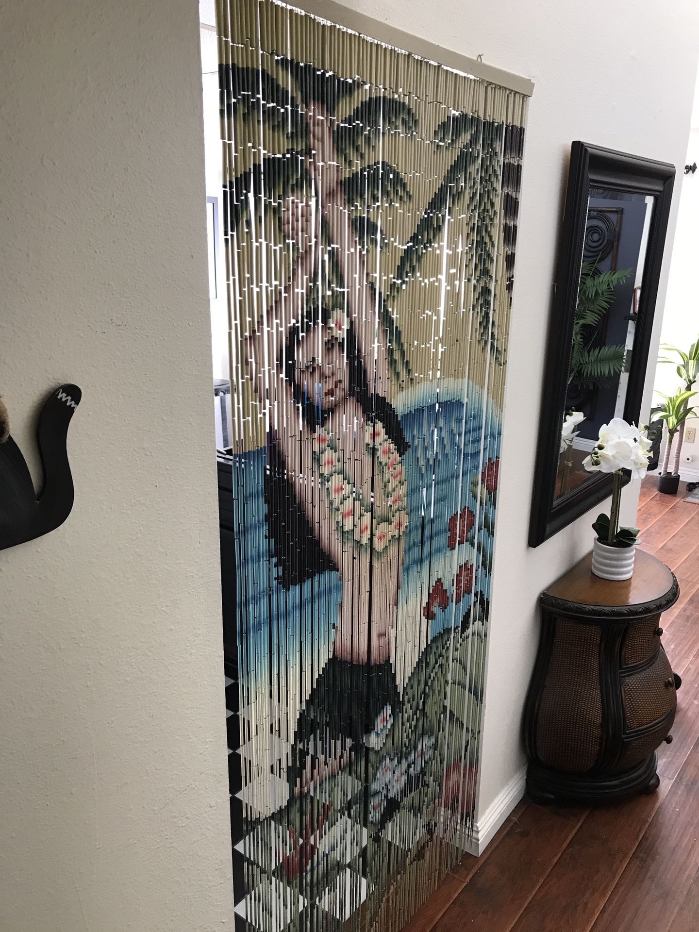 Hula Girl Bamboo Bead Curtain