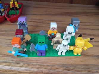 Legos more the 150 mini figures