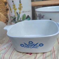 Vintage Corning Ware, 22 oz., Small, No Lid