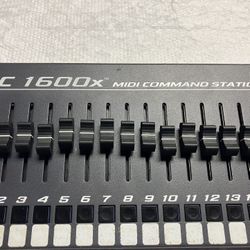 Peavey  PC1600x MIDI Command Station 