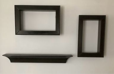 Black wooden crown floating shelve 32” and 2 wall mounted shelves set