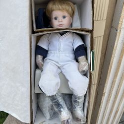 Vintage Porcelain Doll Baseball Sport Player Boy Lifelike Figurine W/Stand.p