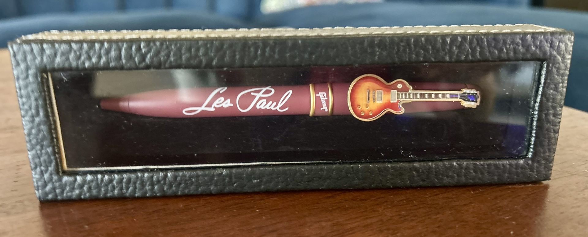 OFFICIAL GIBSON GUITARS COLLECTORS' BROWN LES PAUL PEN