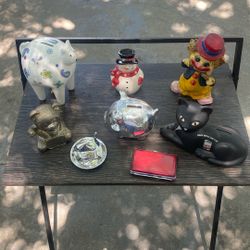 Piggy And Other Banks 