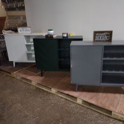 Mid Century Modern Style bar Cabinet Gray,Green Or White (New in a box )