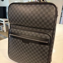 Louis Vuitton Pegase 55 Damier Rolling Case 