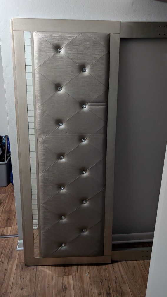 King Size Headboard Free