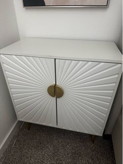 Set of two nightstands