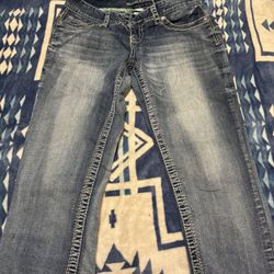 Women’s Capris 