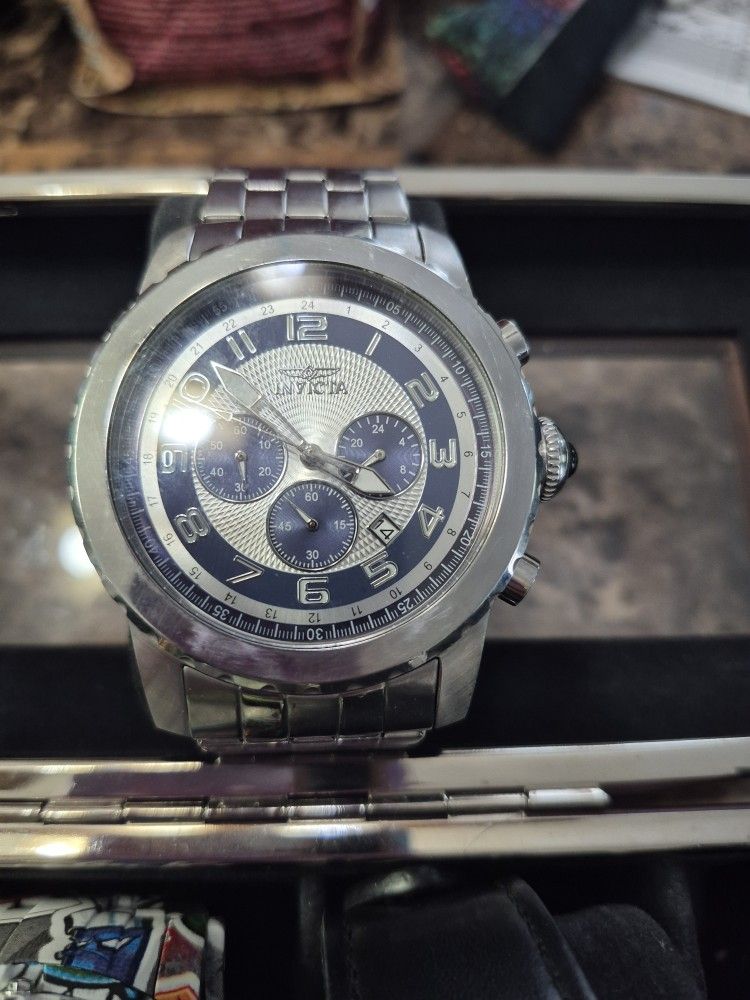 Men's invict a watch