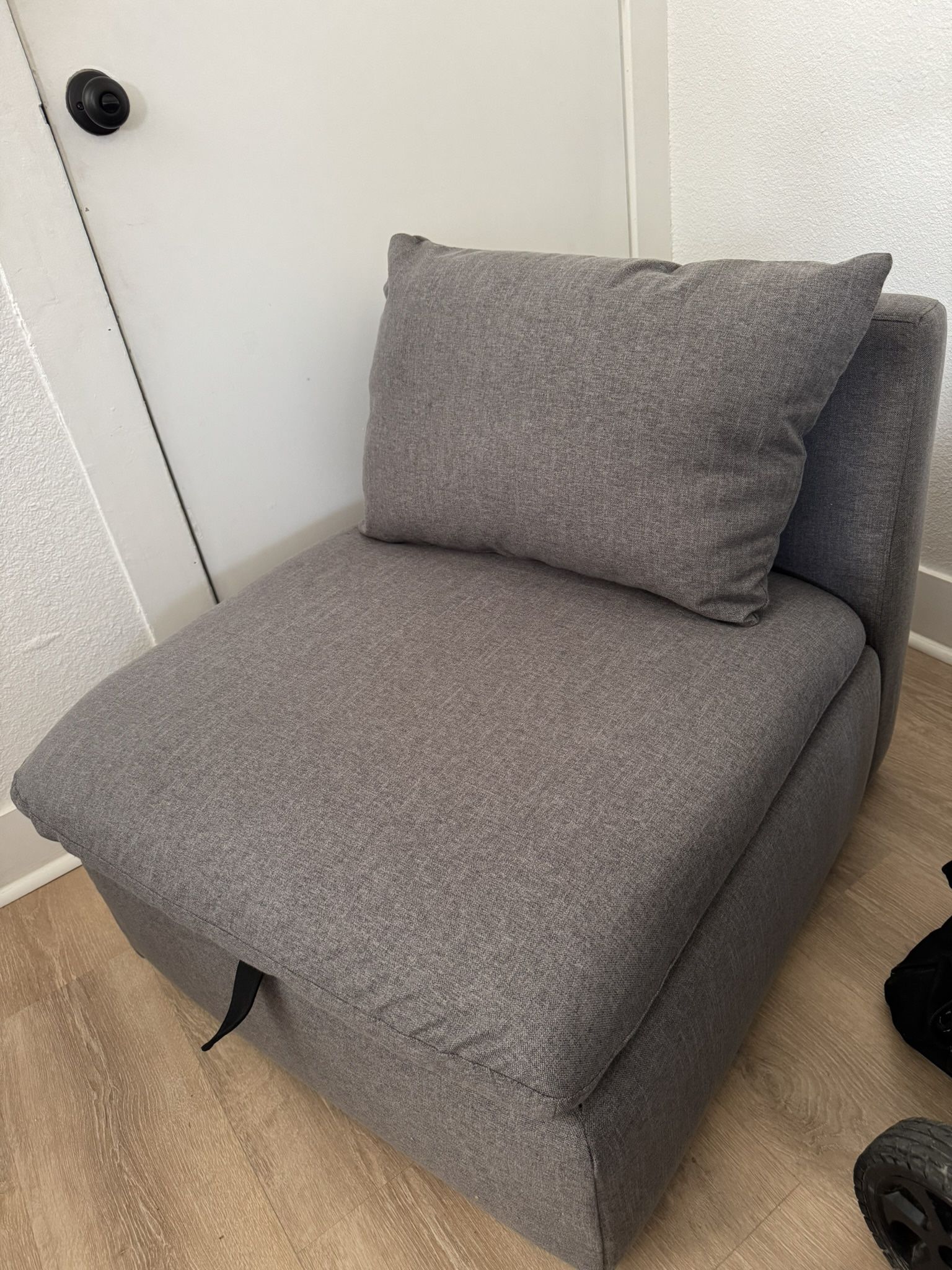 Couch With Storage