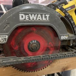 Dewalt Flex volt Circular Saw 