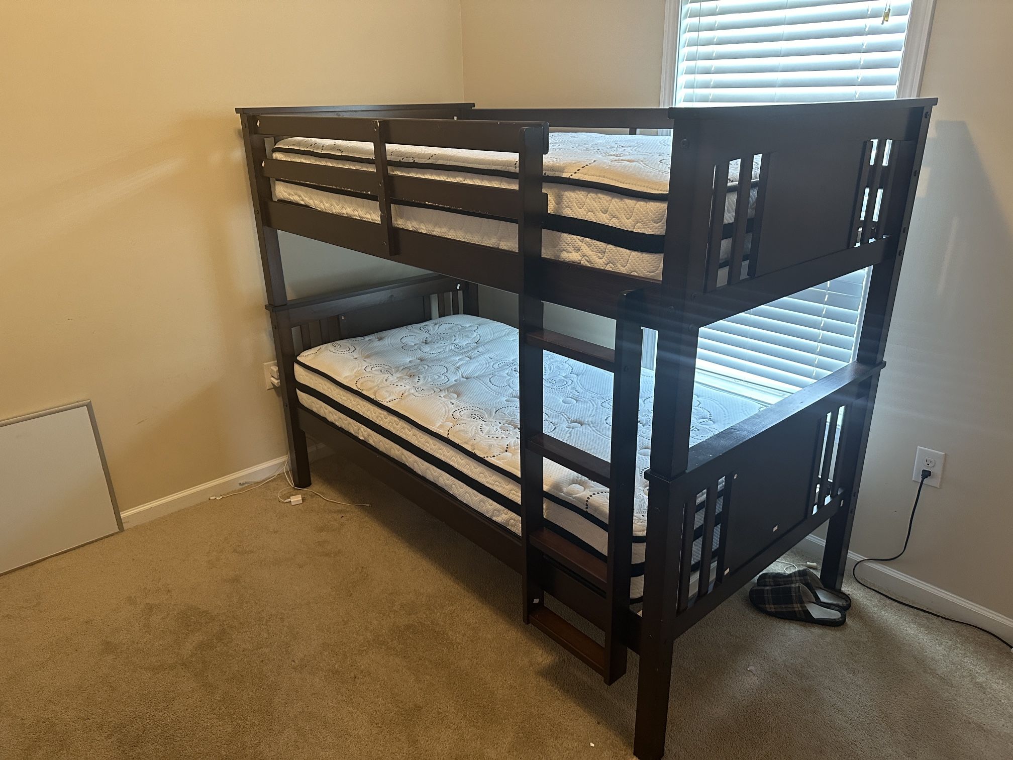 BUNKBED  Twin Beds