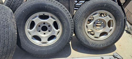 6 / 8 lug Gmc/ Chevy rims