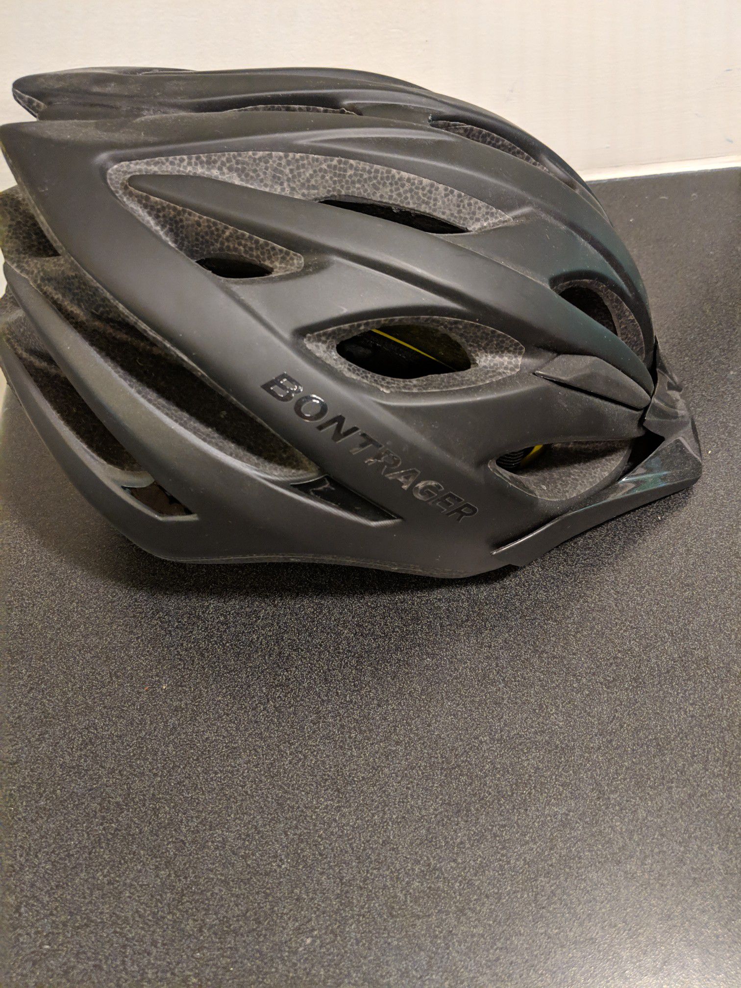 Bontrager Helmet- BRAND NEW, NEVER WORN