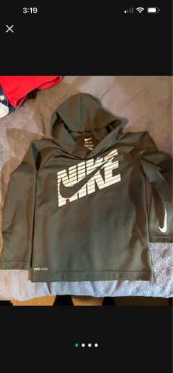 Nike Hoodie Boys 7