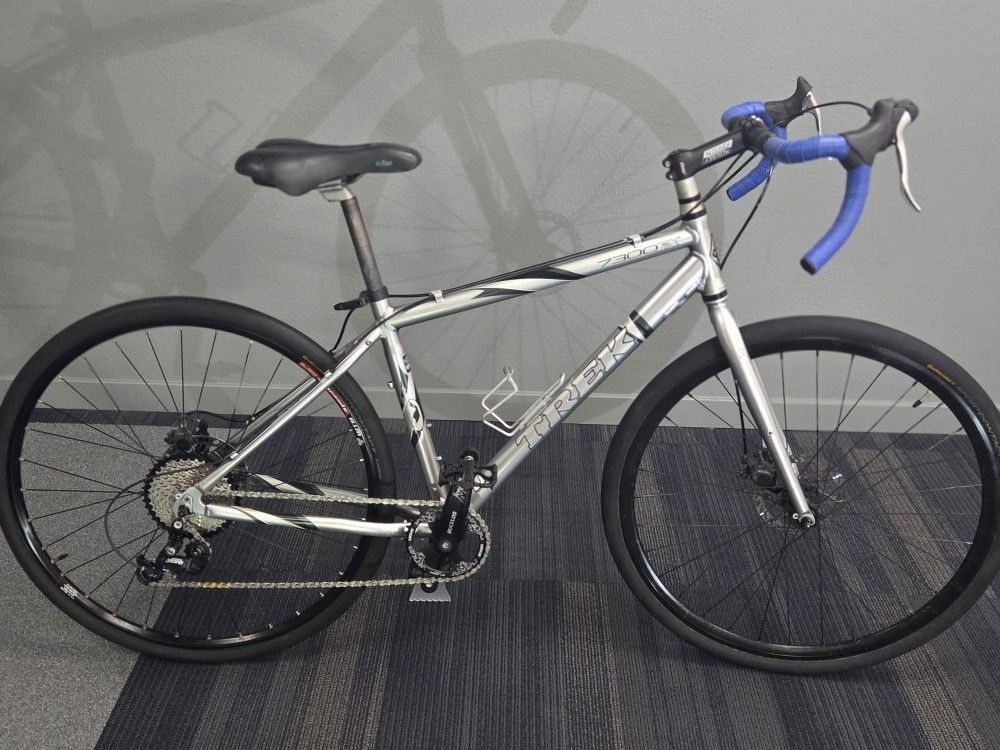 Trek 7300 Fax disc Gravel Bike Fully Reconditioned 