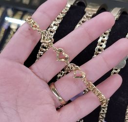 🎀Weekly Special 6/03- 6/07 2026🎀 7.5' 5mm Gold chino link Monaco hearts bracelet