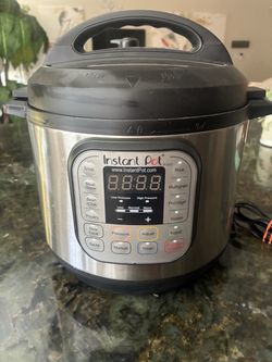 Instant Pot, 6qt Pressure Cooker