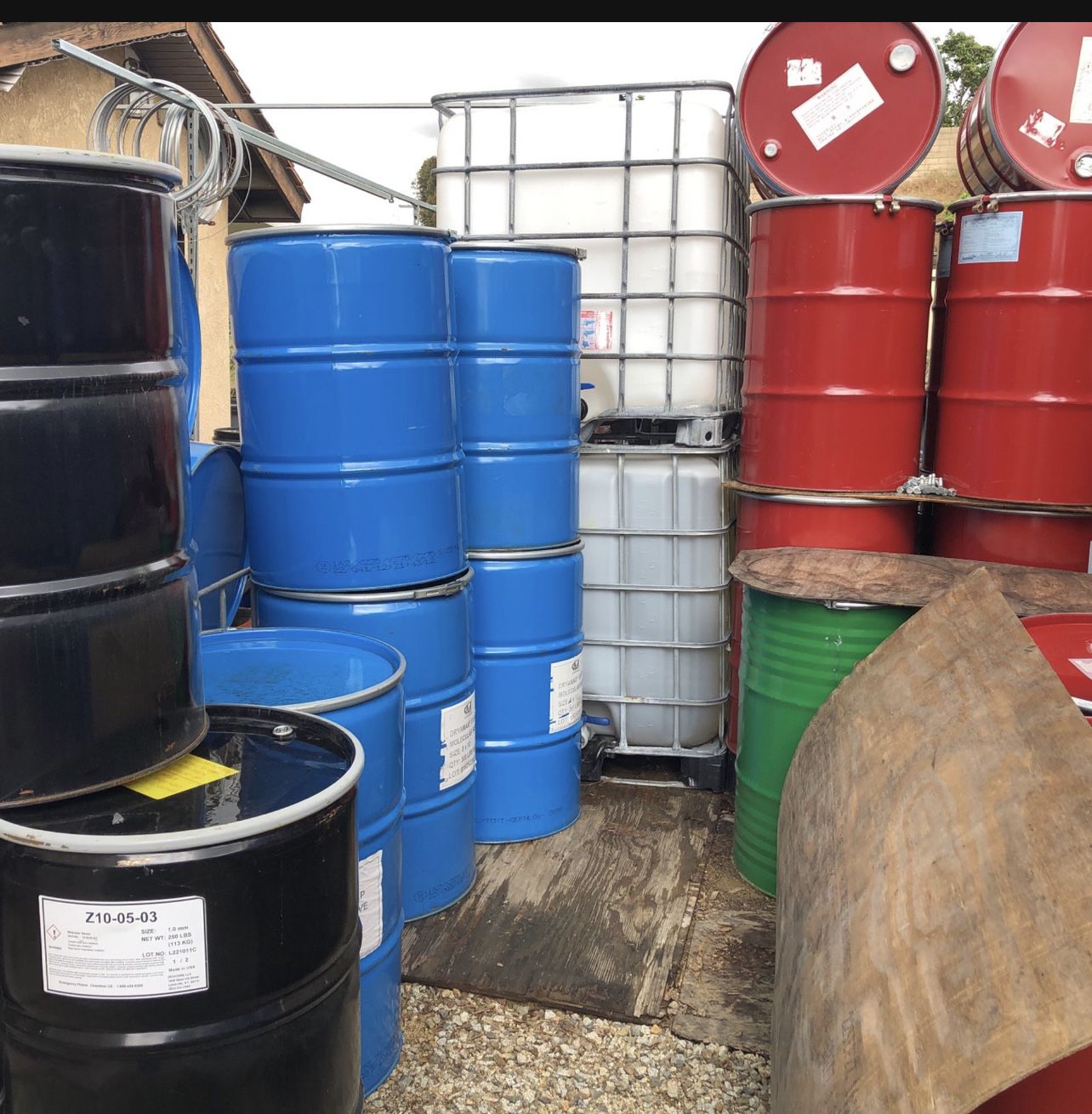 Metal Drums 55 Gallons ($25-$40) With Lids
