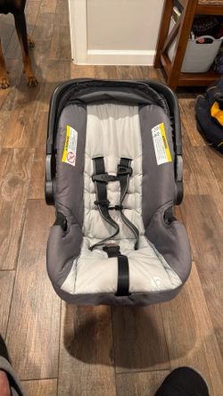 Lightly use Babytrend infant seat