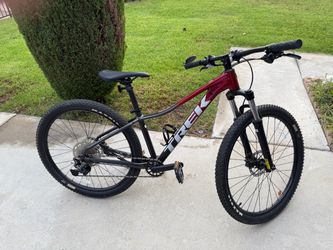Trek Marlin 6 Mountain Bike