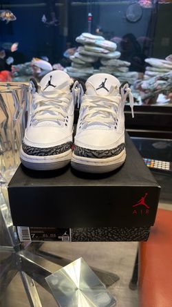 Air Jordan 3 Retro Sneakers