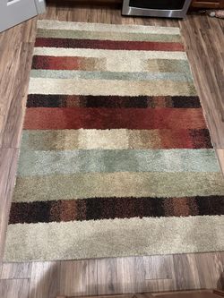 Multi Color Earth Tone 5x7 Foot Accent Rug