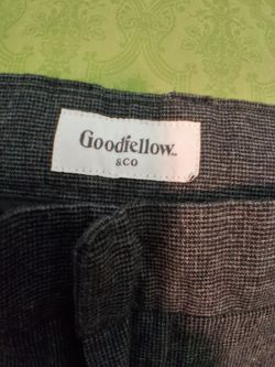 Dress Slacks (32 x  33) ✨️ Mens medium Size New without tags